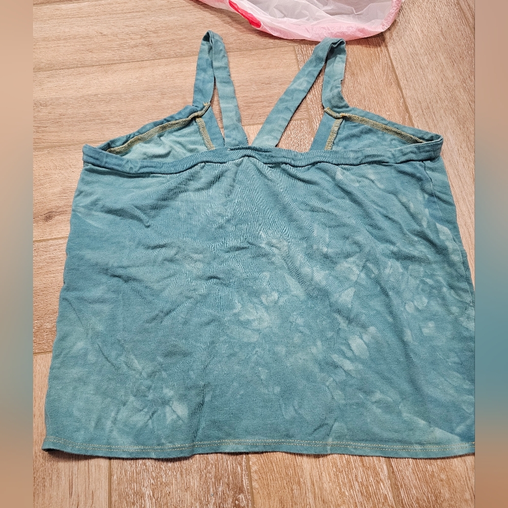 Handmade Loverly Goods Organic Cotton Tank - Picture 2 of 3